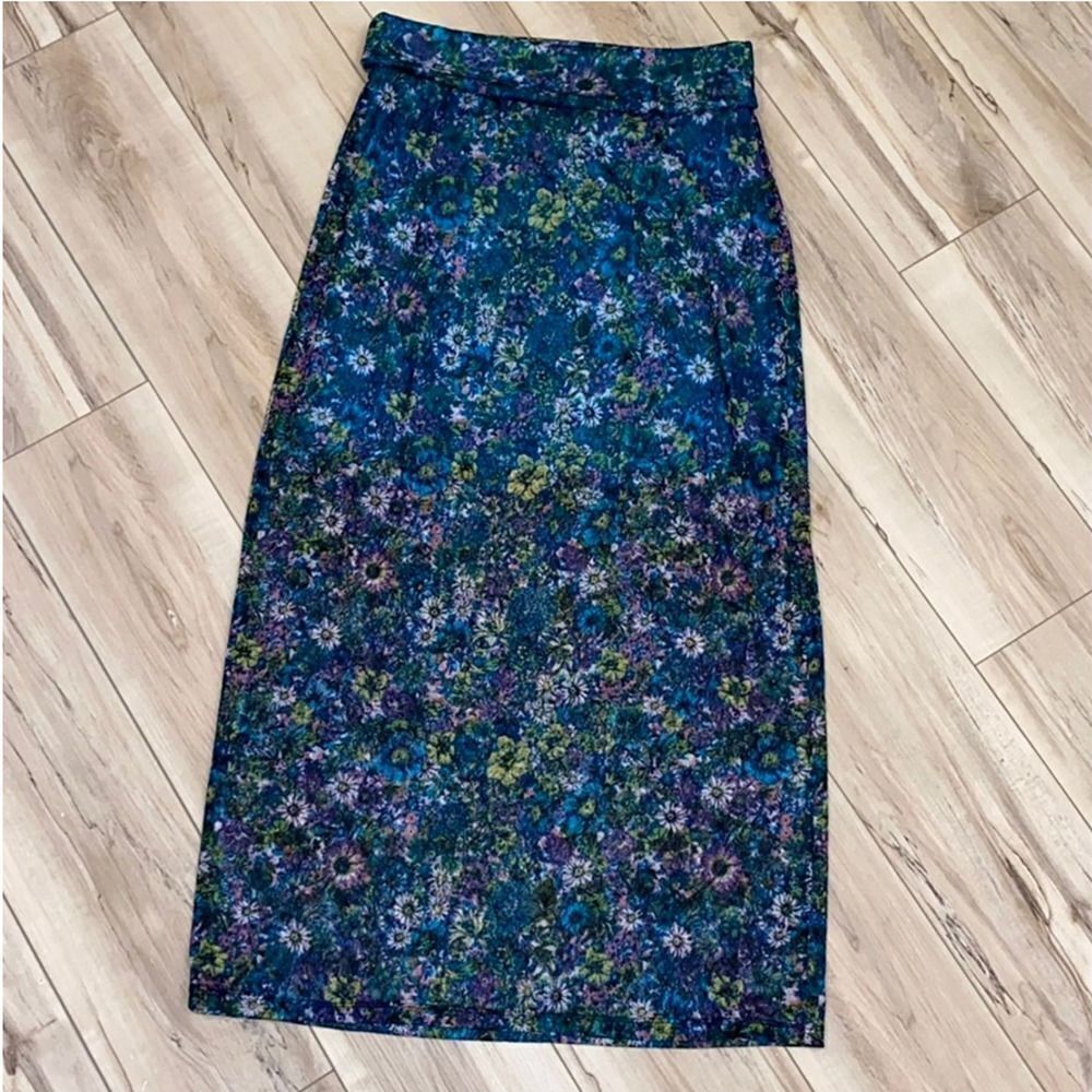 No Boundaries Blue Liberty Maxi Skirt Large